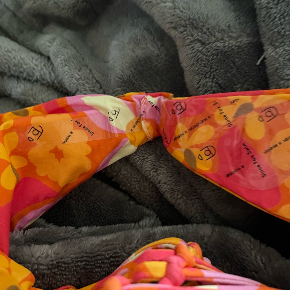 Stone fox Swim one piece - Picture 3 of 5